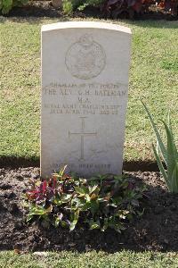 Ismailia War Memorial Cemetery - Bateman, The Rev. Gordon Hinton